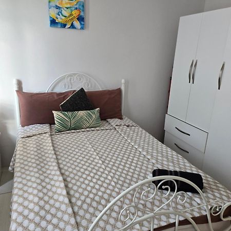 Modern And Cosy Condo: Westwood Apartments Flic en Flac Bagian luar foto